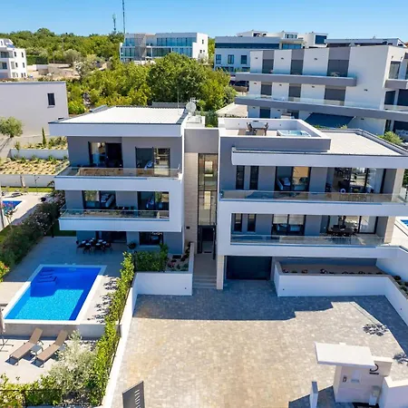 In With House Sea View マリンスカ