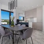 Awesome In With House Sea View